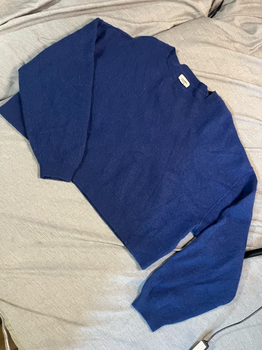 Pilcro Navy Blue Crewneck 100% cashmere Sweater